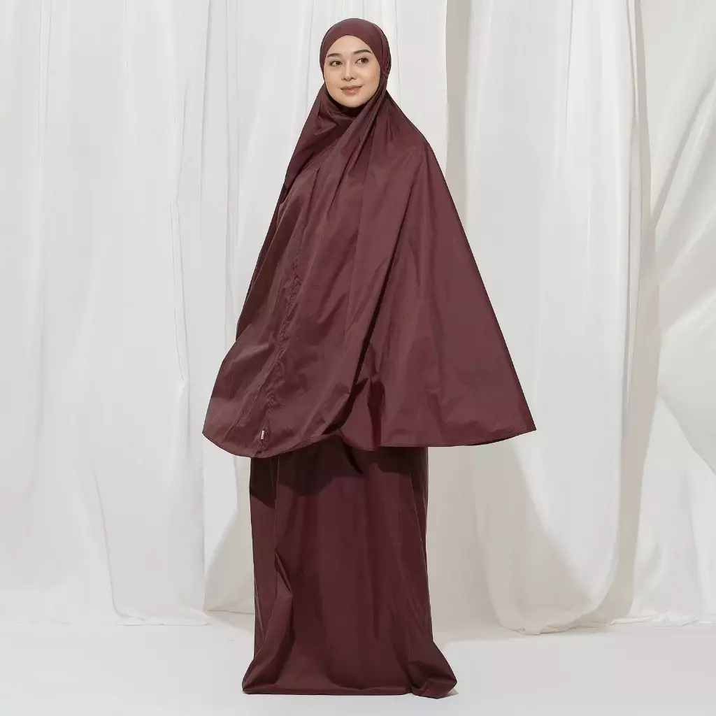 Madda Prayer Set Ruby Wine New