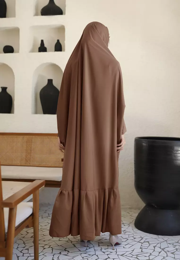 Cotton Bee - Yasmin Abaya Ruffle Set | Set Gamis Abaya Khimar Umrah Hajj - Dark Brown