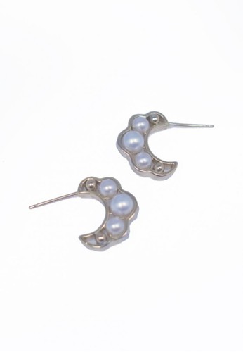 esprit 香港月形珍珠串耳環, 飾品配件, 耳環