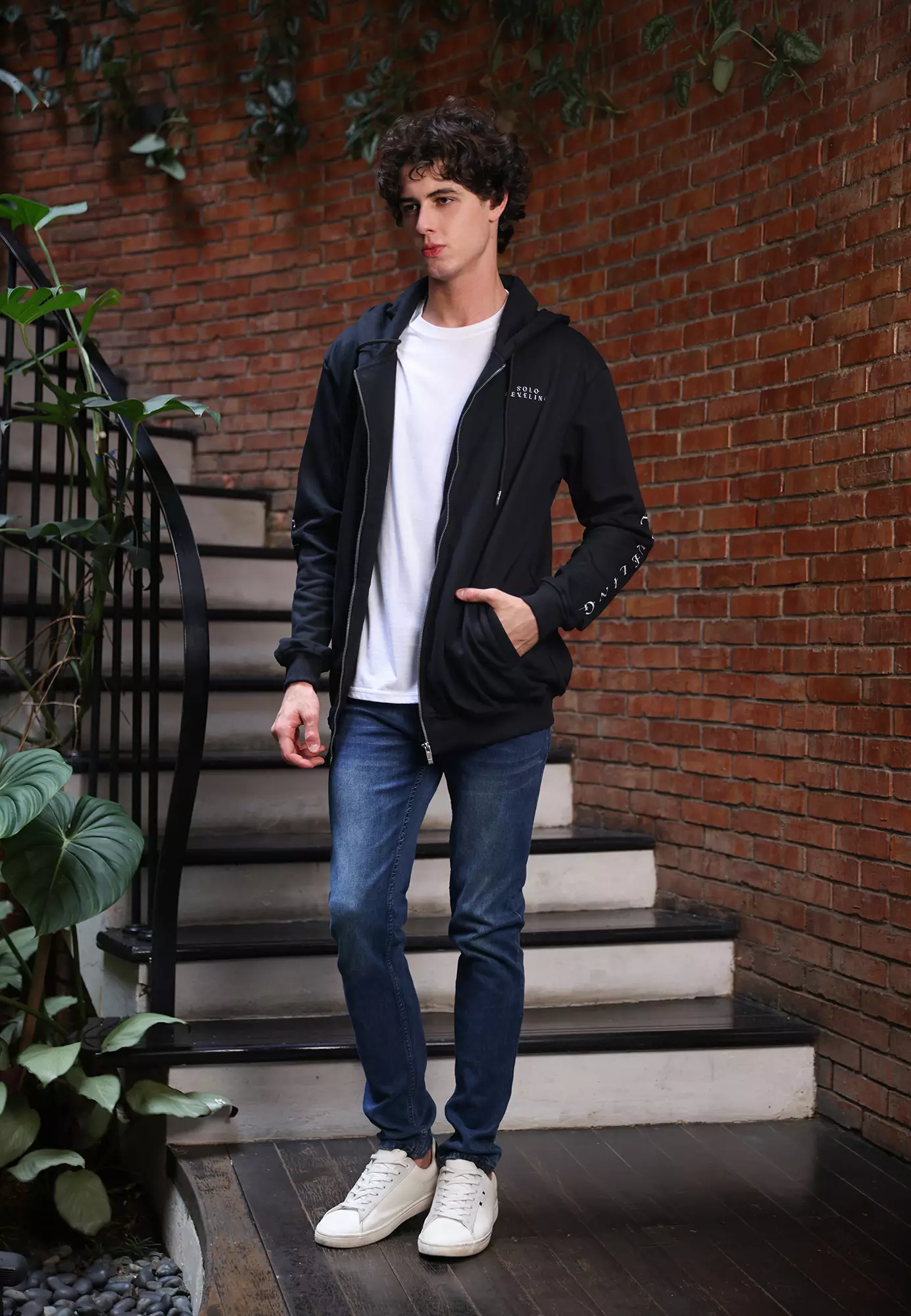 Ryusei x Solo Leveling | Hoodie Zipper Dungeon SOG Black