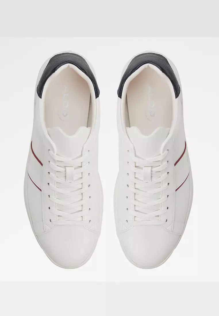 Paxon Low-Top Sneakers