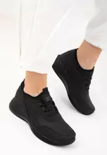 Black/Black