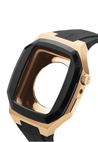 Daniel wellington smartwatch clearance