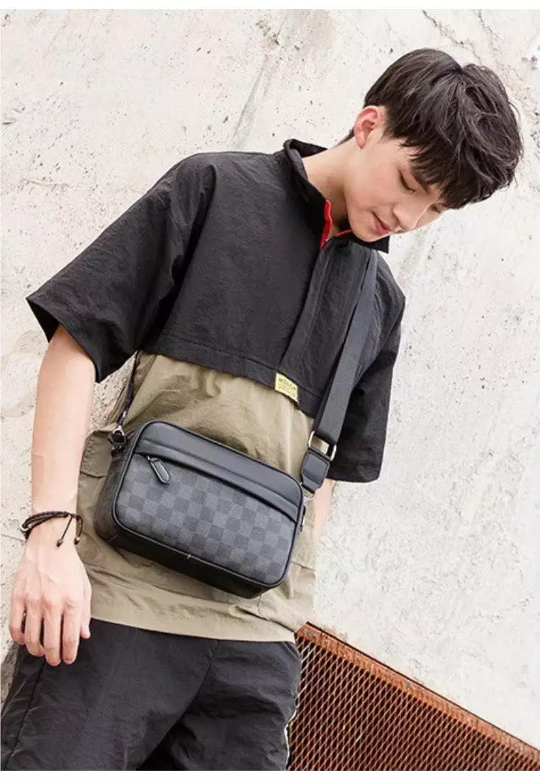 Angelo Black Selempang Sling Bags