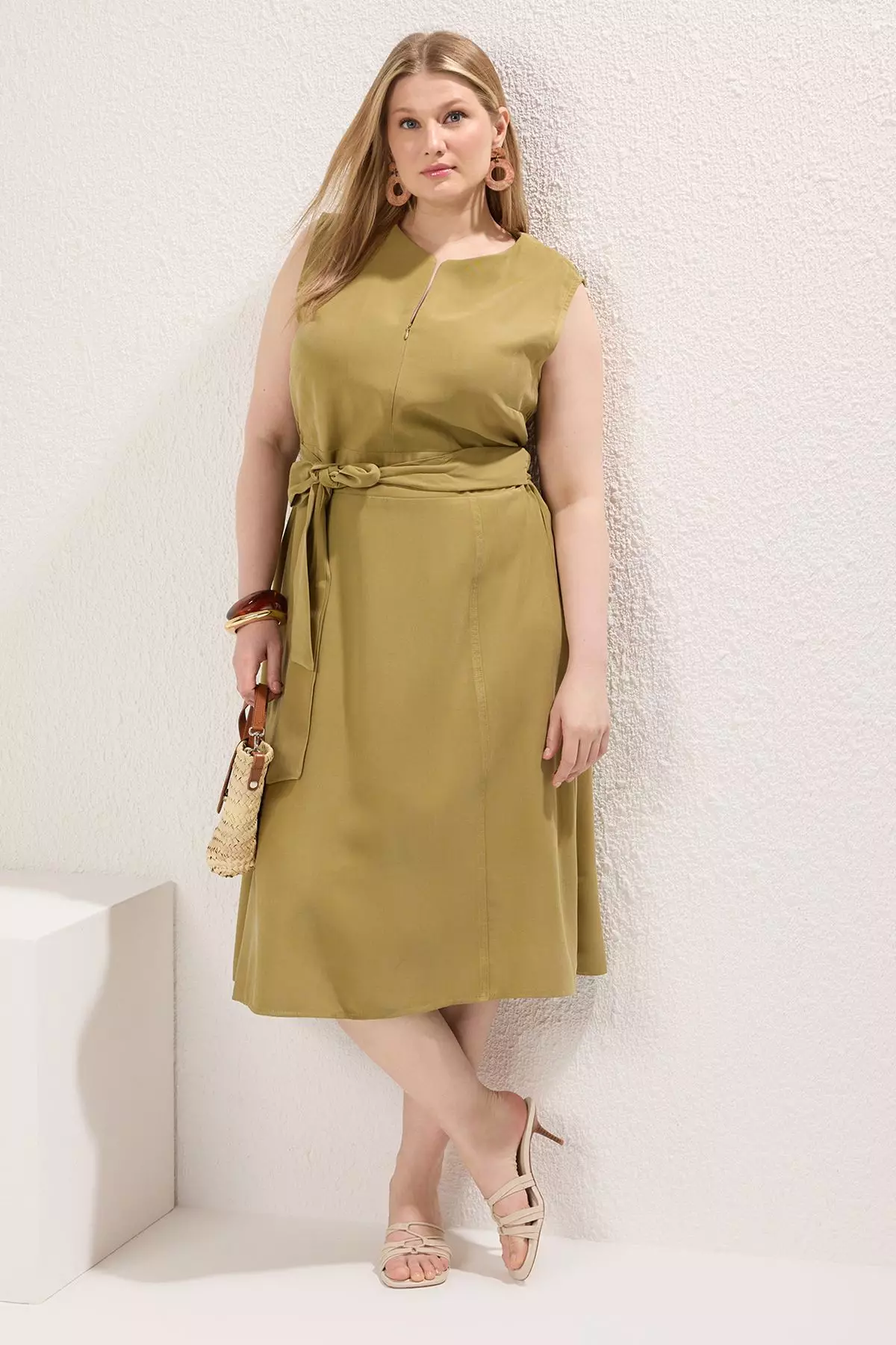 Jual Trendyol Plus Size Modal Sleeveless Midi Dress Original 2025