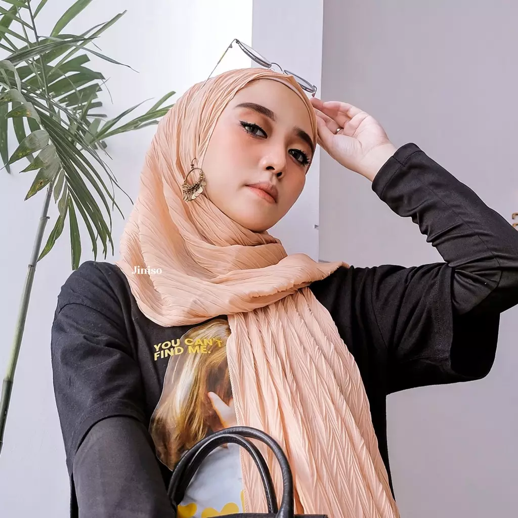 AURA Active Hijab Pashmina Flowy Plisket Breeze