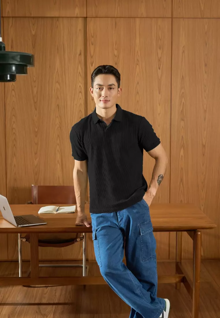 Kale Wale Black / Kaos Rajut Pria Lengan Pendek