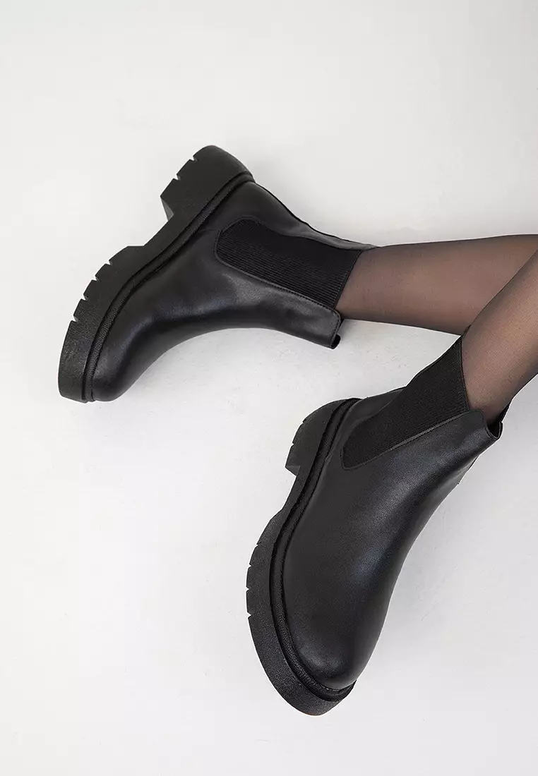 Classic Chelsea Boots