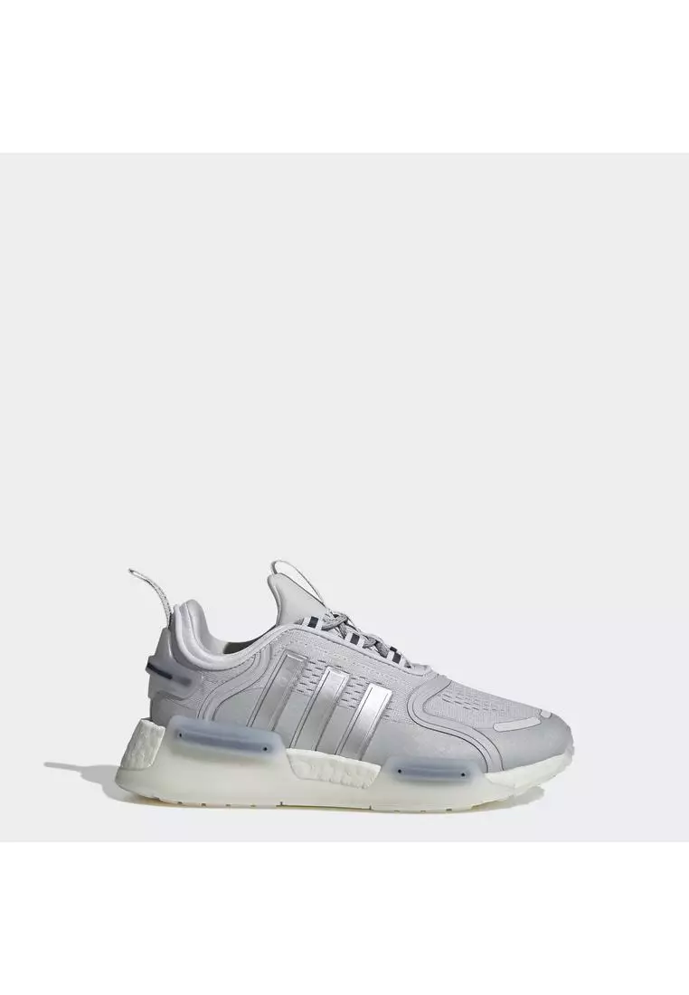 Nmd triple white clearance singapore