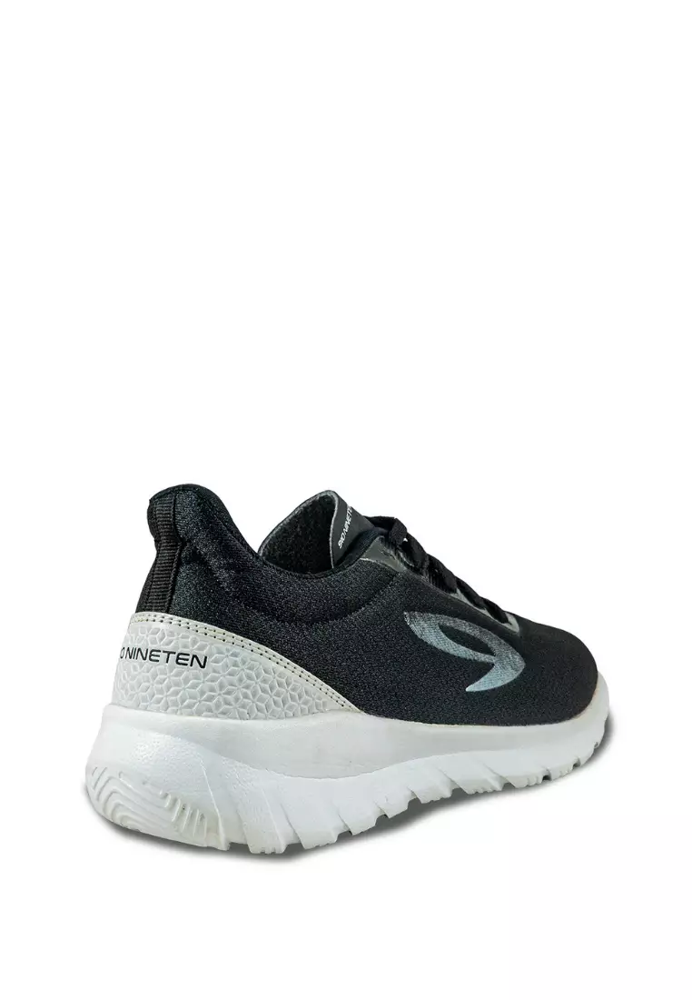 910 Nineten Yasha Sepatu Lari- Hitam Putih