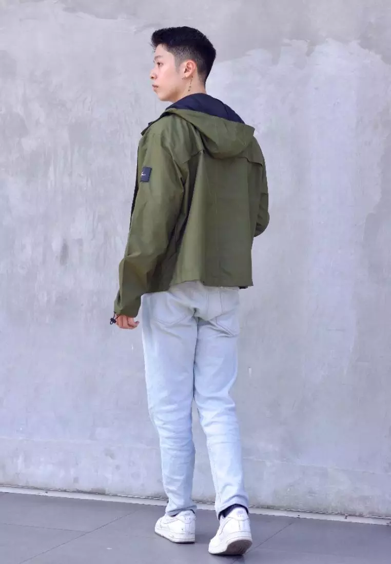 Kale James Navy / Jaket premium berbahan dasar Micro Taslan