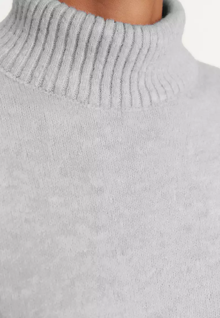 Light Gray Wide Fit Soft Textured Stand Collar Knitwear Sweater