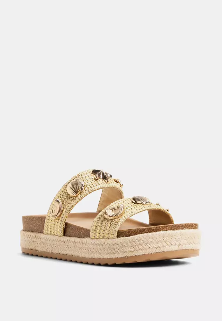 Janny Wedge Sandals