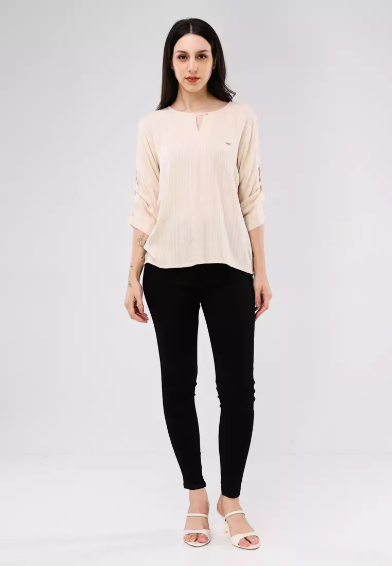 Woven Textured 3/4 Blouse