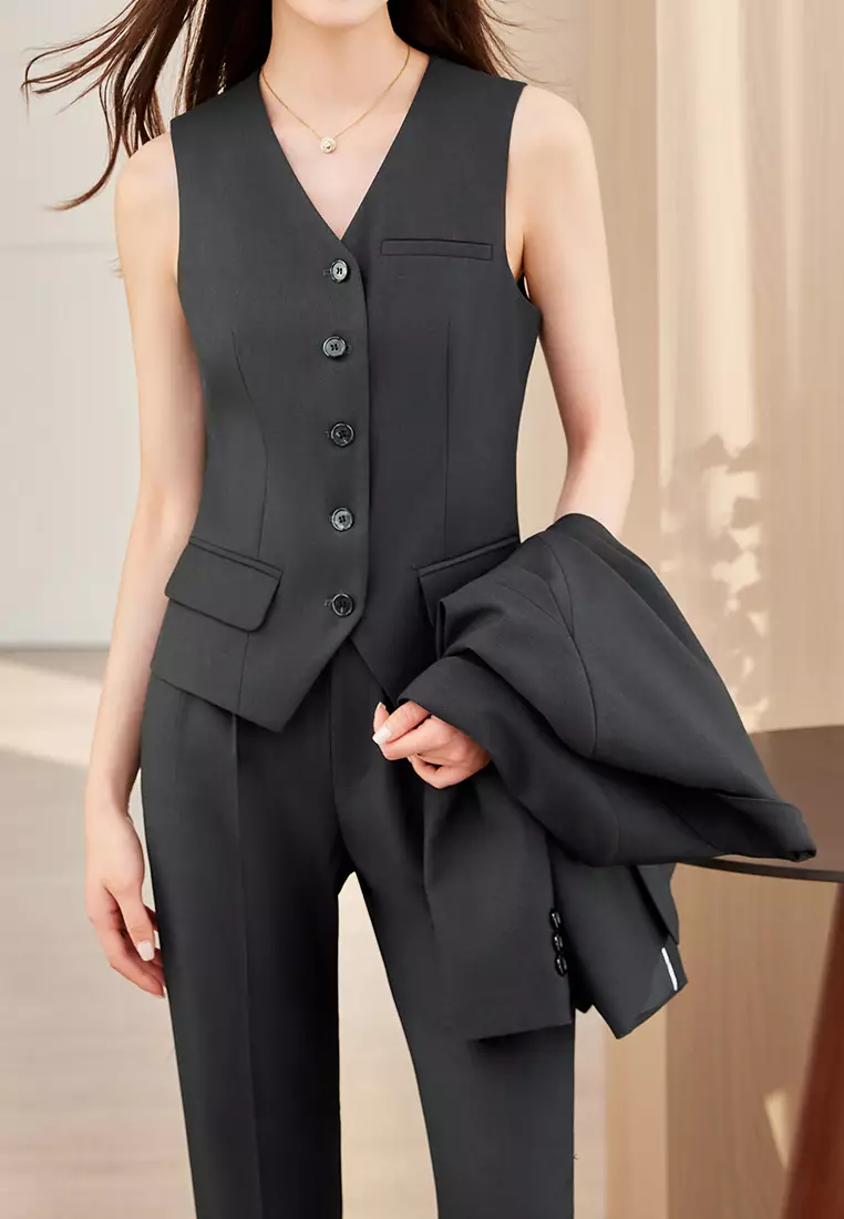 Slim Korean Style Professional 3-piece Suit Set YGH-EM2602set