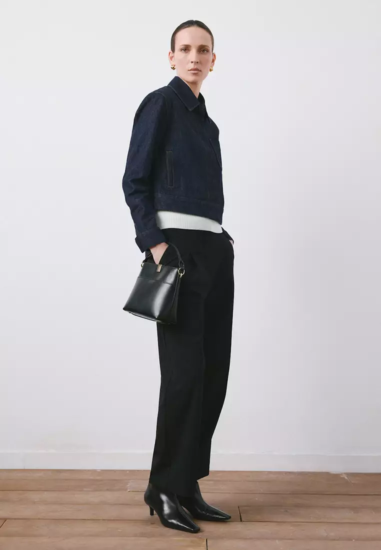 Fitted Denim Jacket With Pockets