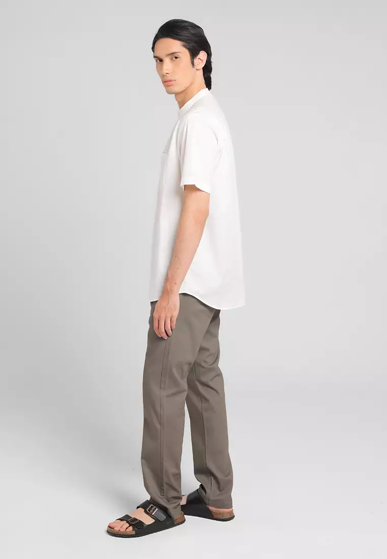 MANZONE - Kemeja Koko Kerah Shanghai Lengan Pendek Pria Maysa Modern Fit - White Warna White