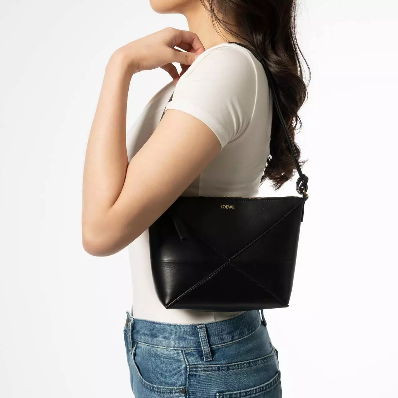 Puzzle Fold in Shiny Nappa Calfskin Pouch Black