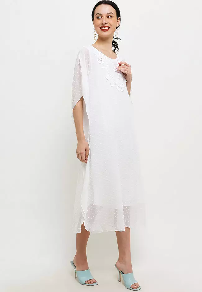 3D Lace Detail Swiss Dot Kaftan