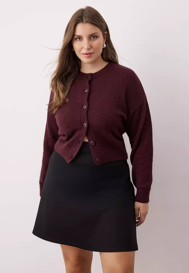 Plus Size Knitted Mini Skirt