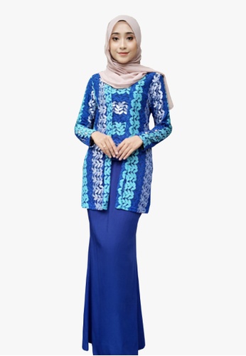 Kebaya Kutu Baru Two Tone Lace from Zoe Arissa in Blue