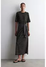 BLACK / WHITE / STRIPED