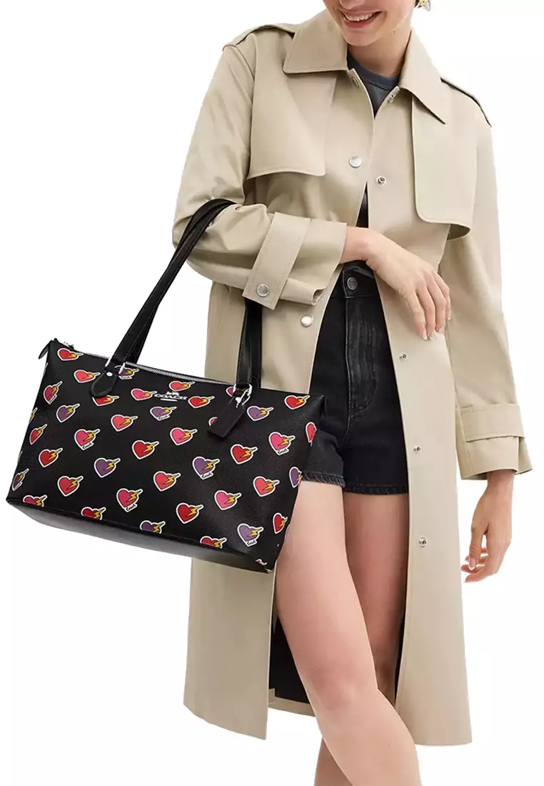 Gallery Tote Bag With Heart Bolt Print in Black Multi CW434