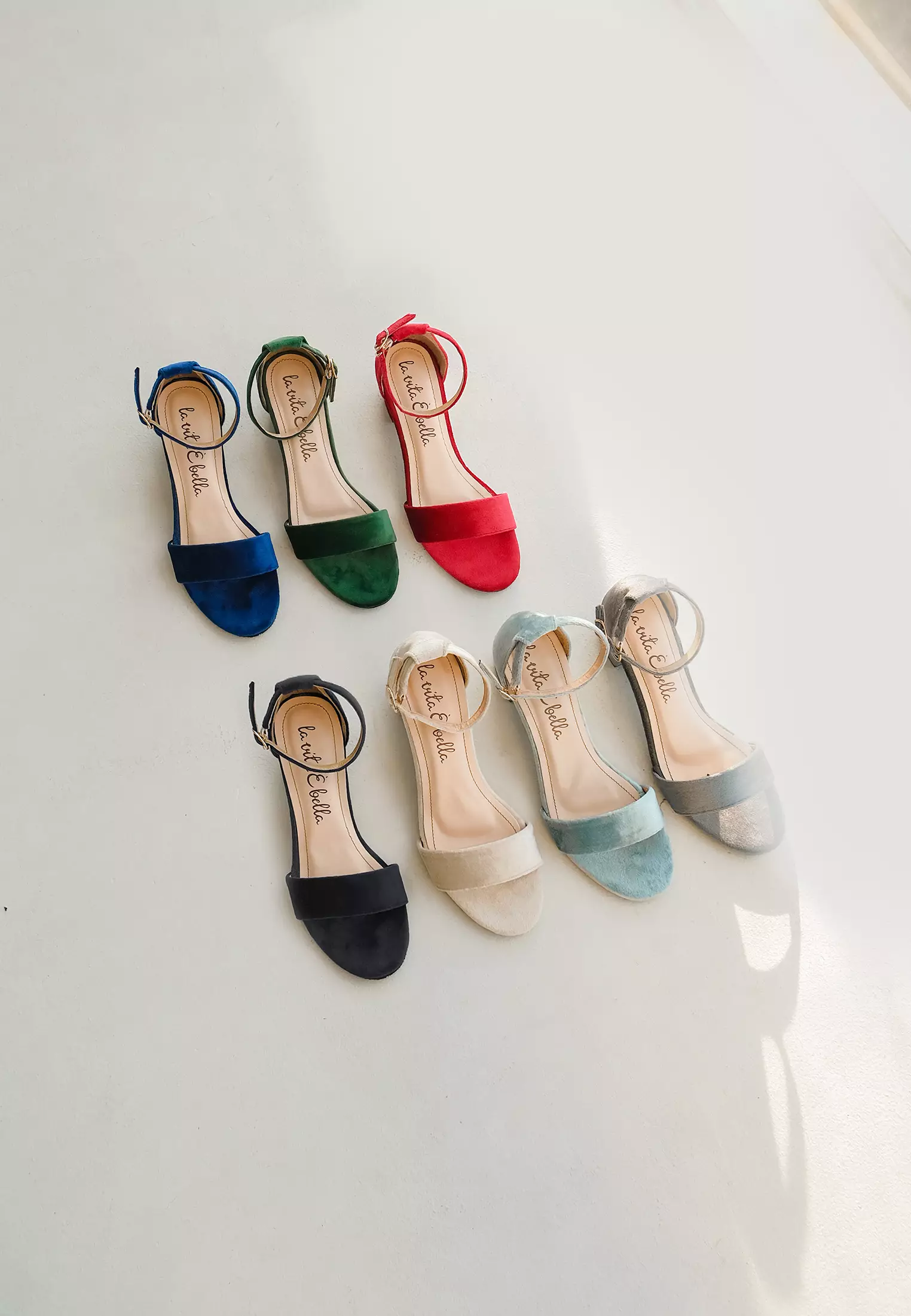 Blanche Ankle Strap Sandal Block Heels Wanita Suede Velvet