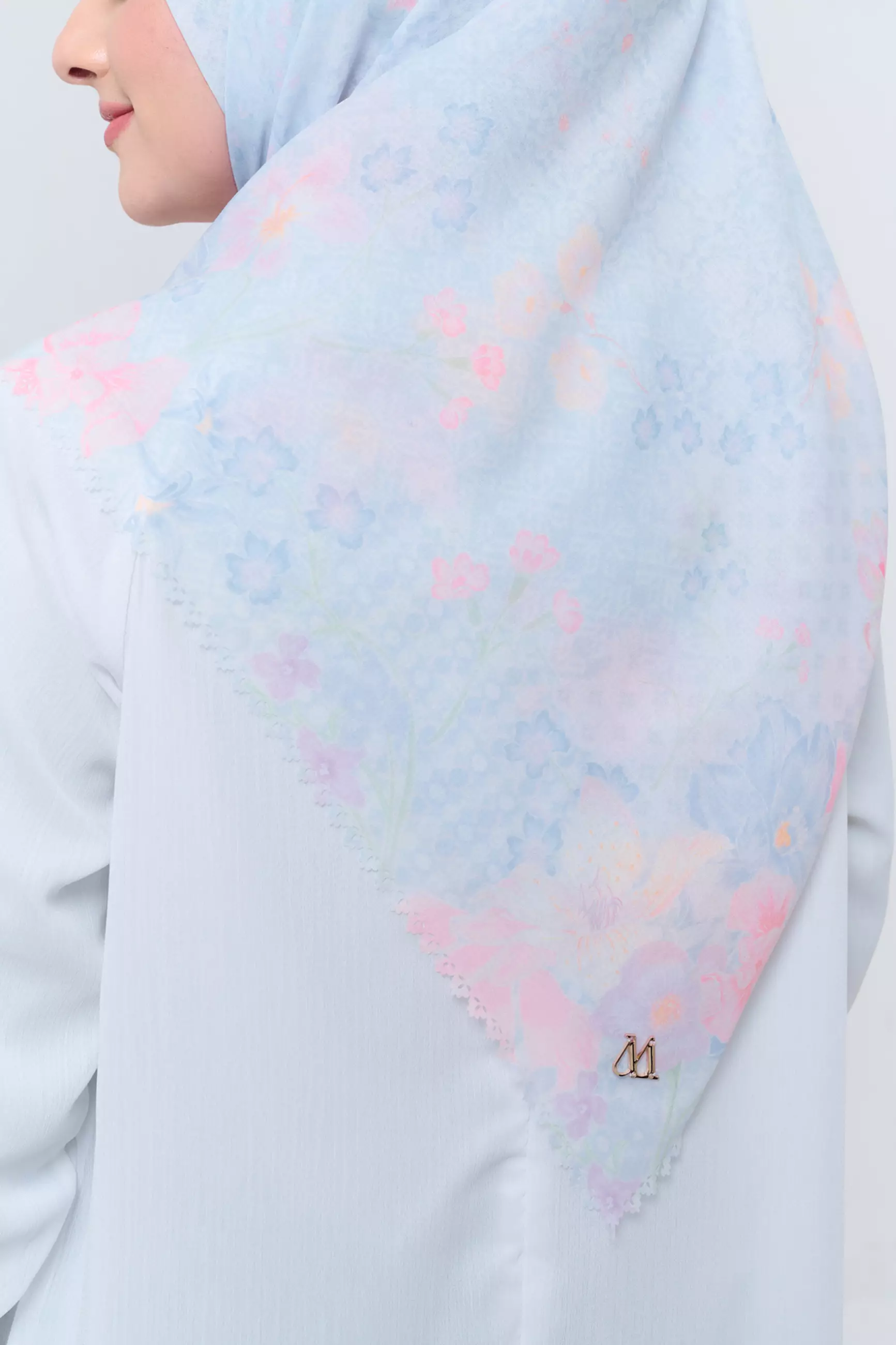 MFMW House Of Petals Scarf - Kerudung Segi Empat Premium Motif Bunga - Whispy Blue