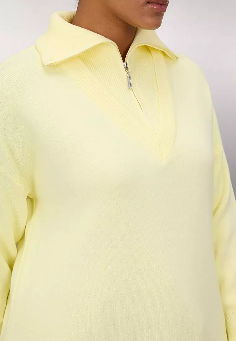 Yellow Turn-Down Collar Zipper Knitwear Sweater Tbbaw26An00015