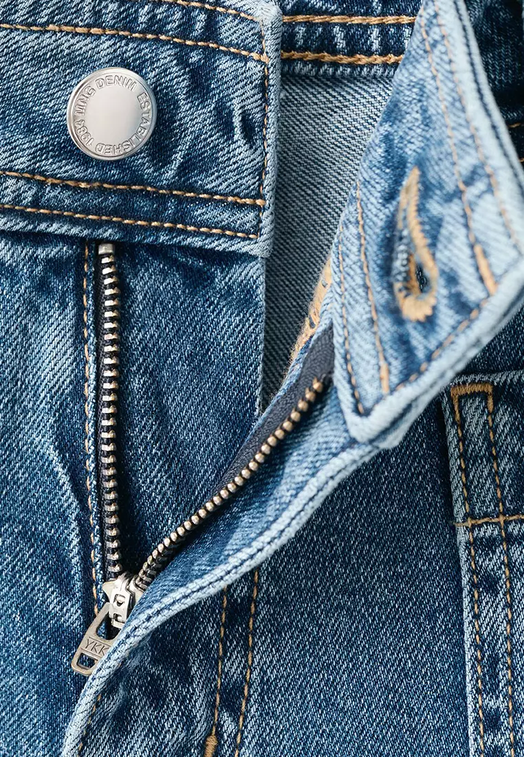 Wide Leg Jeans With Pockets