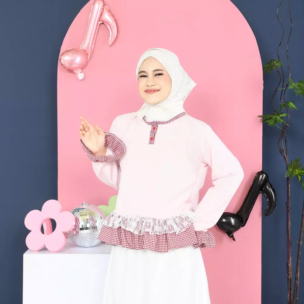 Nira Blouse - S. Pink M19873 R69S2