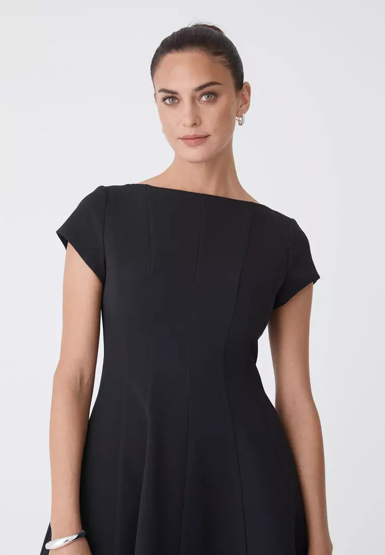 Darcy Short Sleeve Panel Dress