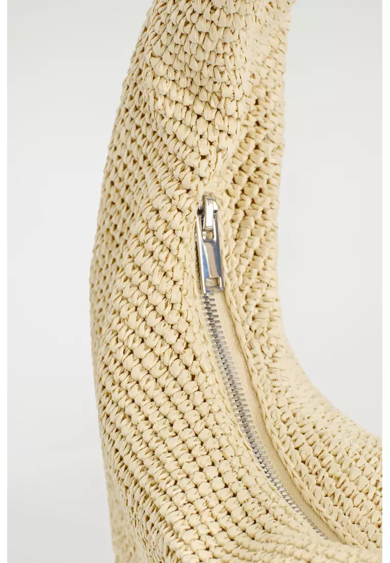 CURVED SHOULDER BAG - STRAW