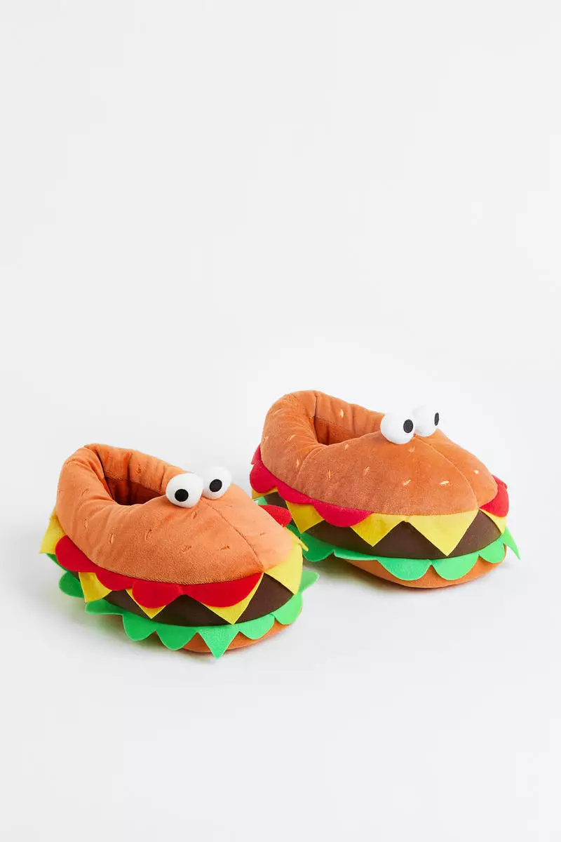 Soft hamburger slippers