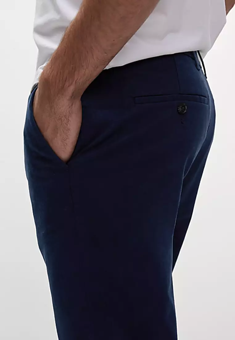 Regular Fit Stretch Chinos