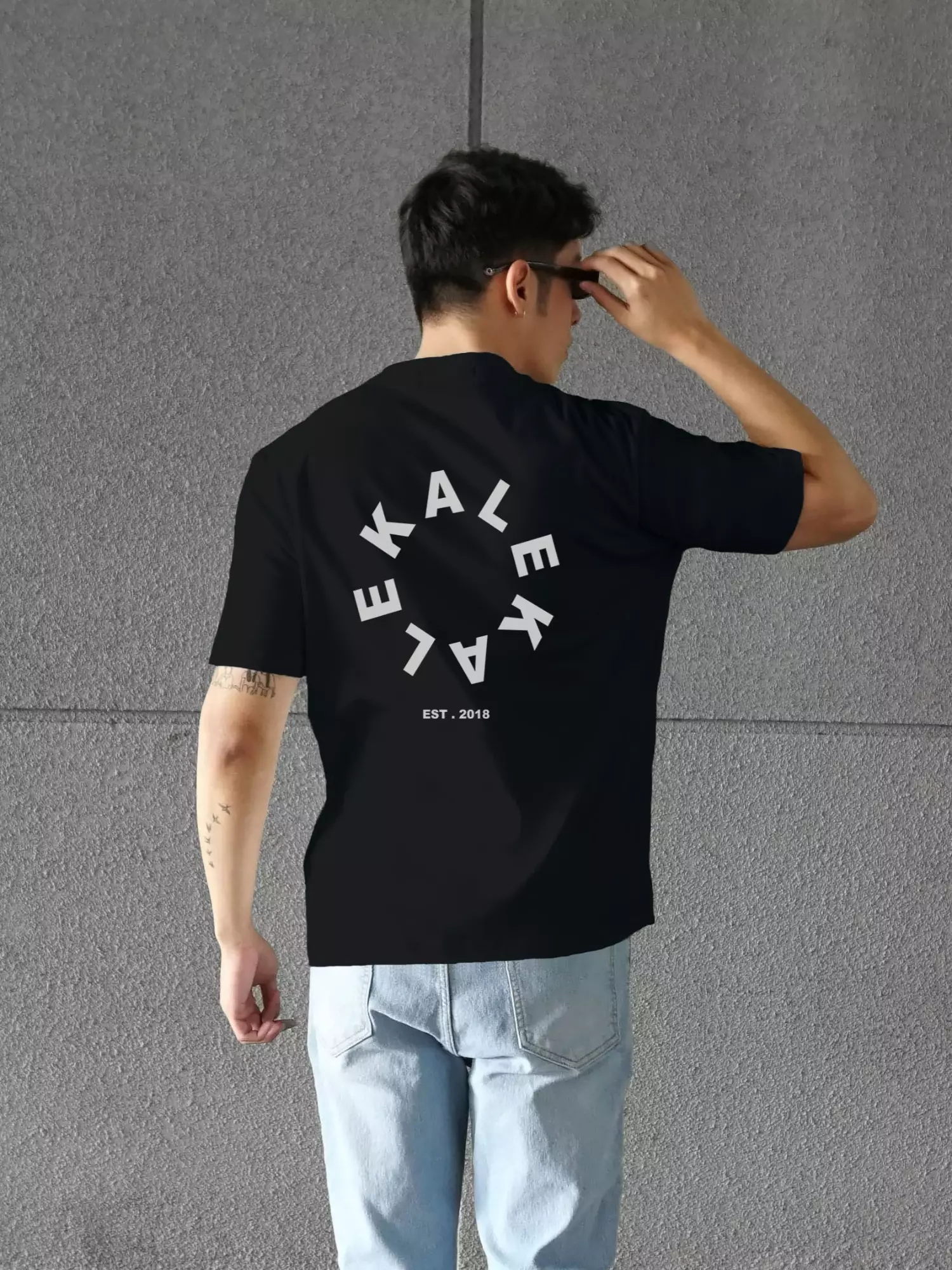 Kale Reed Black / Kaos Boxy Fit / kaos heavy weight cotton / atasan kaos pria / baju kaos pria / kaos basic pria / kaos korea