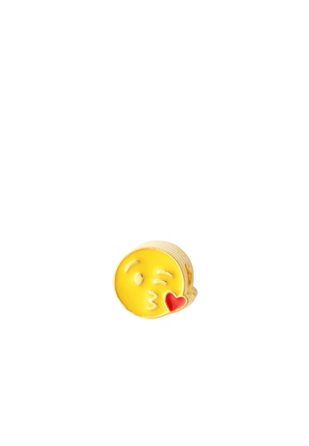 TOMEI gold [TOMEI Online Exclusive] Blowing Kisses Emoji Charm, Yellow Gold 916 (TM-ABIT072-HG-EC) (0.75G) 66C39AC524824EGS_1