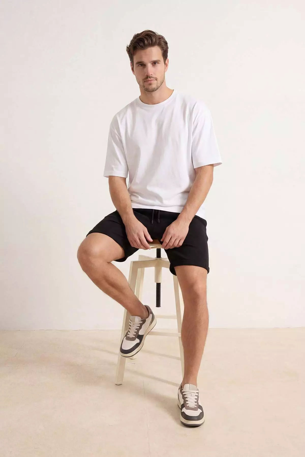Black Elastic Waist Linen Look 100% Cotton Woven Men'S Shorts & Bermuda Tmnss26Sr00008