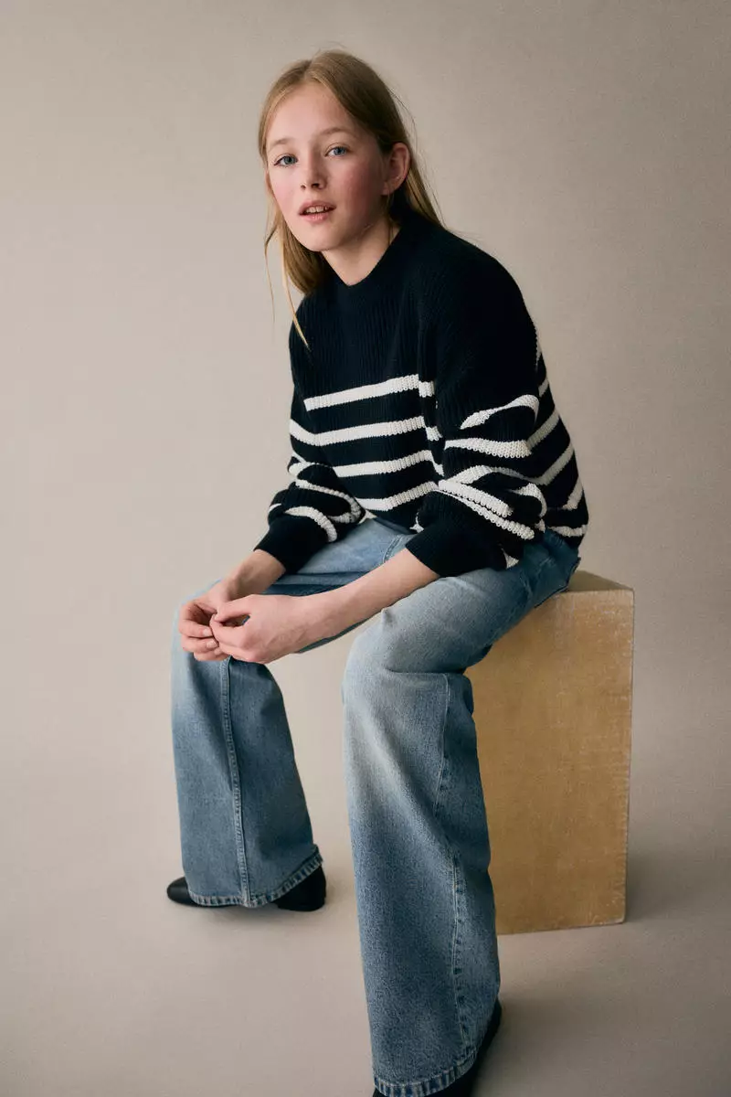 Baggy Fit Bootcut Leg Jeans