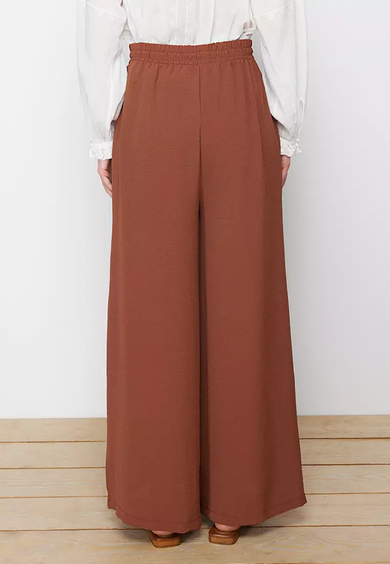 MODEST Wide Leg Pants