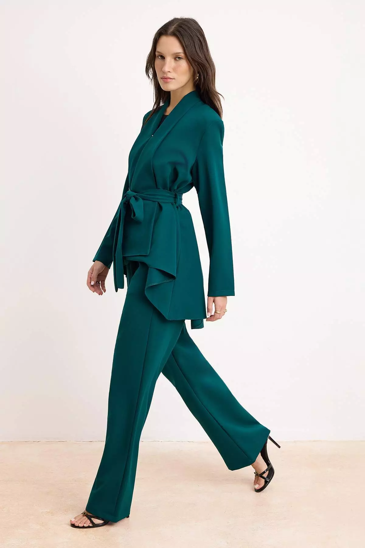 Emerald Green Belt Piece Woven Jacket - Pants Bottom - Top Set Tctss26Us00025