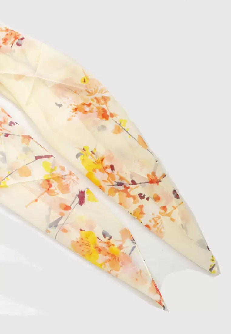 Aksesoris Wanita Sakura Tree Silk-Feel Scarf Syal Wanita Butter Yellow