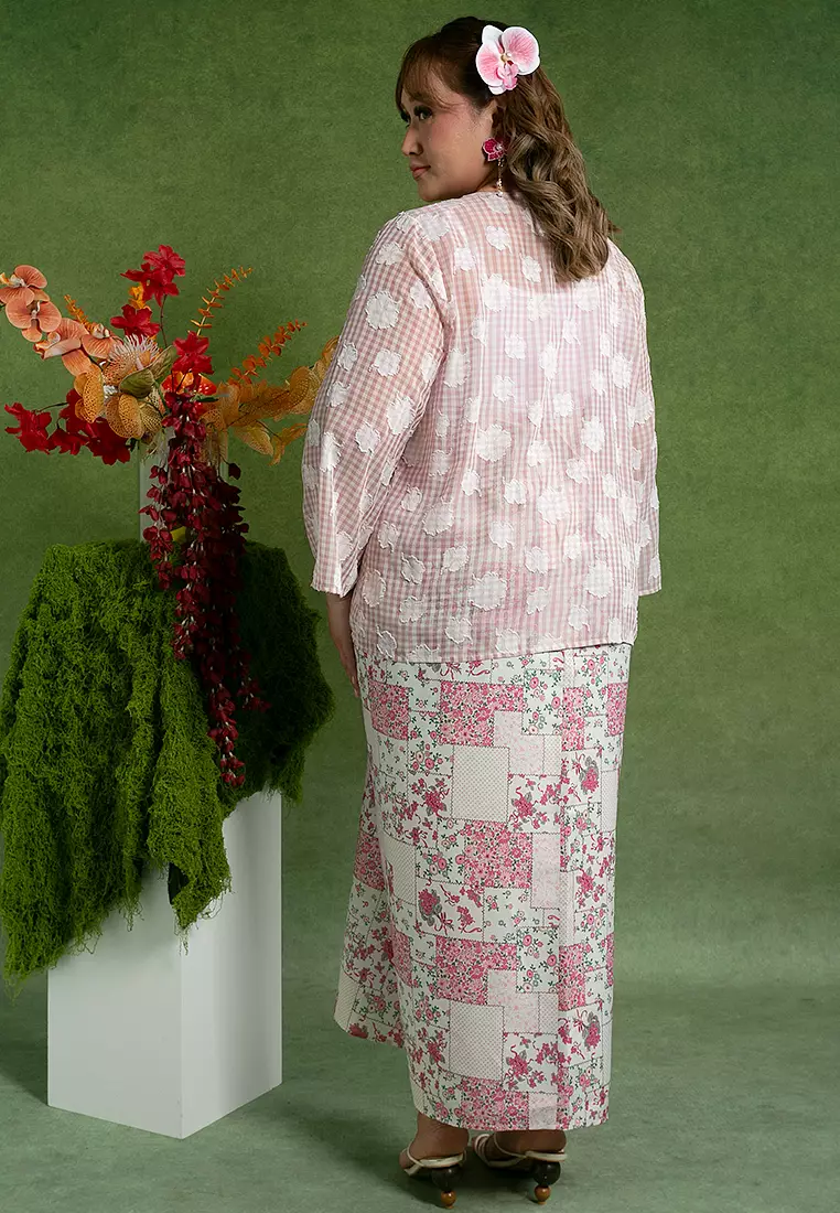 Dariyah Plus Size Kurung Pareo Set