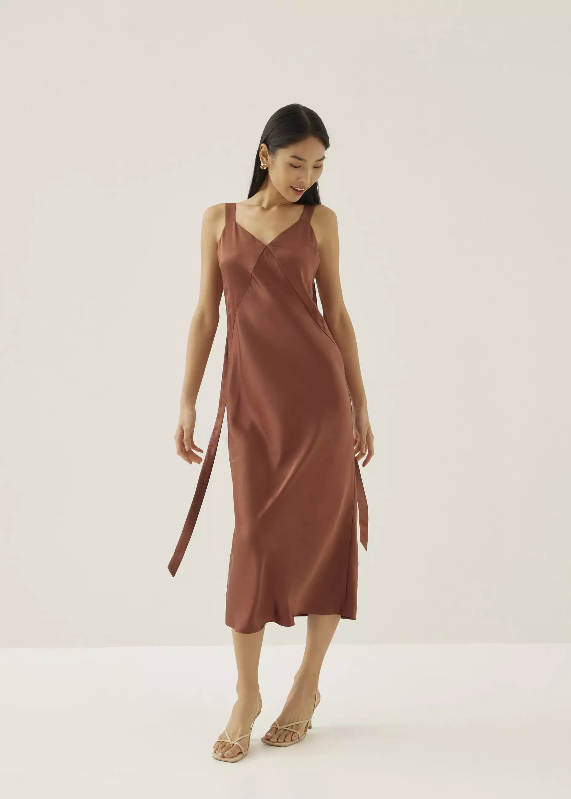 Love Bonito Maizie Padded Drape Maxi Dress, Women's Fashion