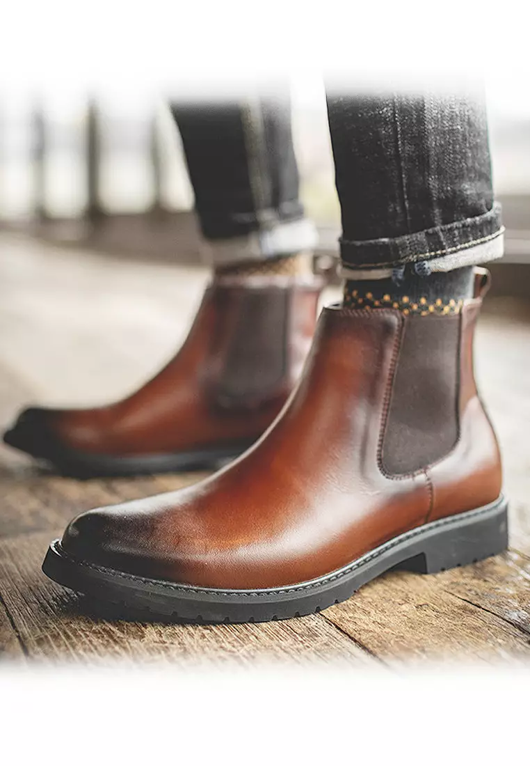 Vintage first layer cowhide Chelsea boots