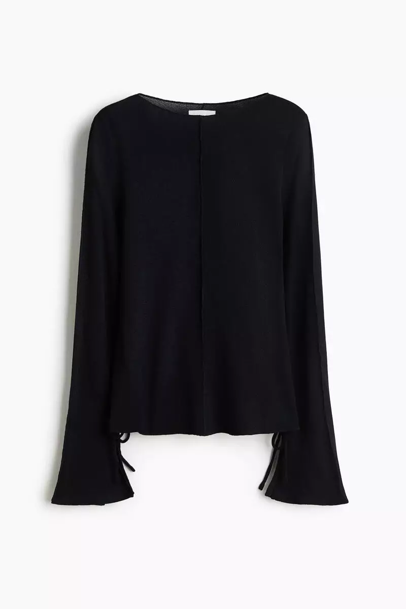 Knitted boat-neck top