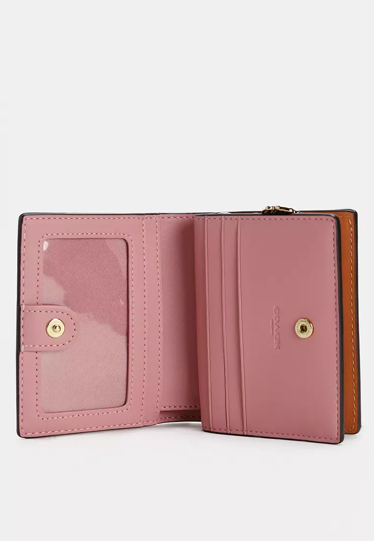 Snap Wallet In Signature Canvas