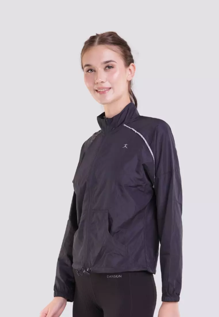 Peak Prowess Cropped Jacket Activewear for Women
