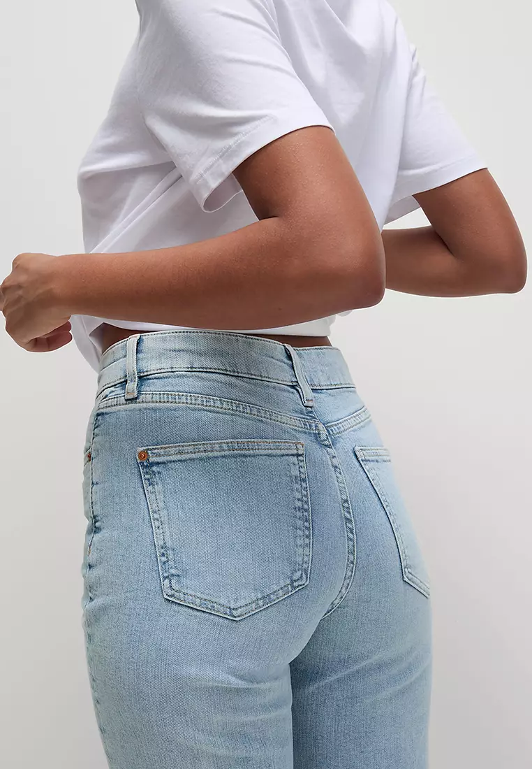 Boyfriend Ankle Grazer Jeans